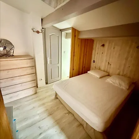 Jolie Maison 100 M De La